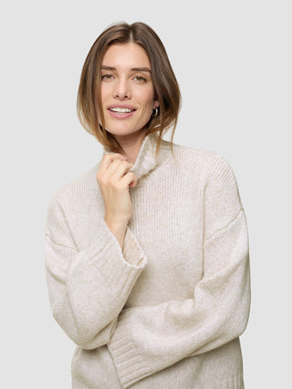 Women's Chunky Soft Wool Knit Turtleneck Sugar Melange