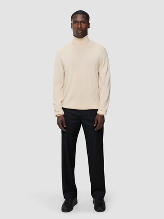 Seamless Premium Merino Knit Turtleneck Birchwood