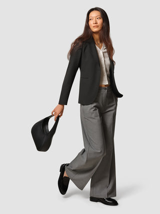 Women Ease Fitted Blazer Black