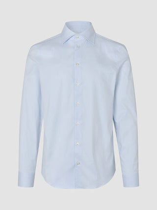 Elevated-skjorte, Slim Classic, blåstripet: en langermet knappeskjorte i slim fit med krage, i lyseblå og hvite striper.