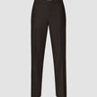 Motion Suit-bukse, avslappet passform, cognac: mørkebrune dressbukser med avslappet passform, pressede bretter og 360°-stretch.