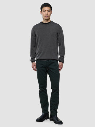 Seamless Premium Merino Knit Crewneck Charcoal Grey