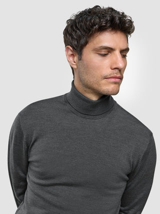 Seamless Premium Merino Knit Turtleneck Charcoal Grey