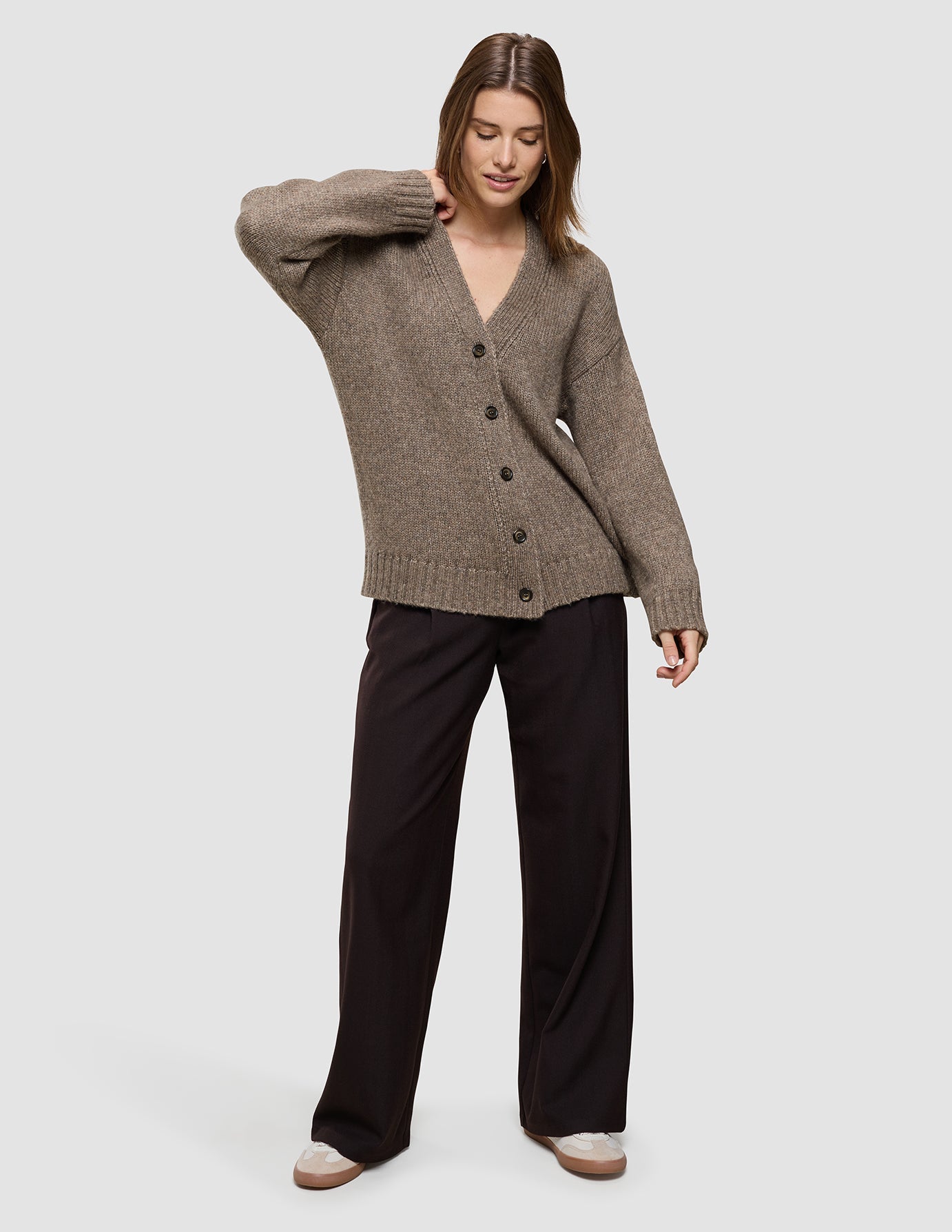Women's Chunky Soft Wool Knit Cardigan Taupe Melange
