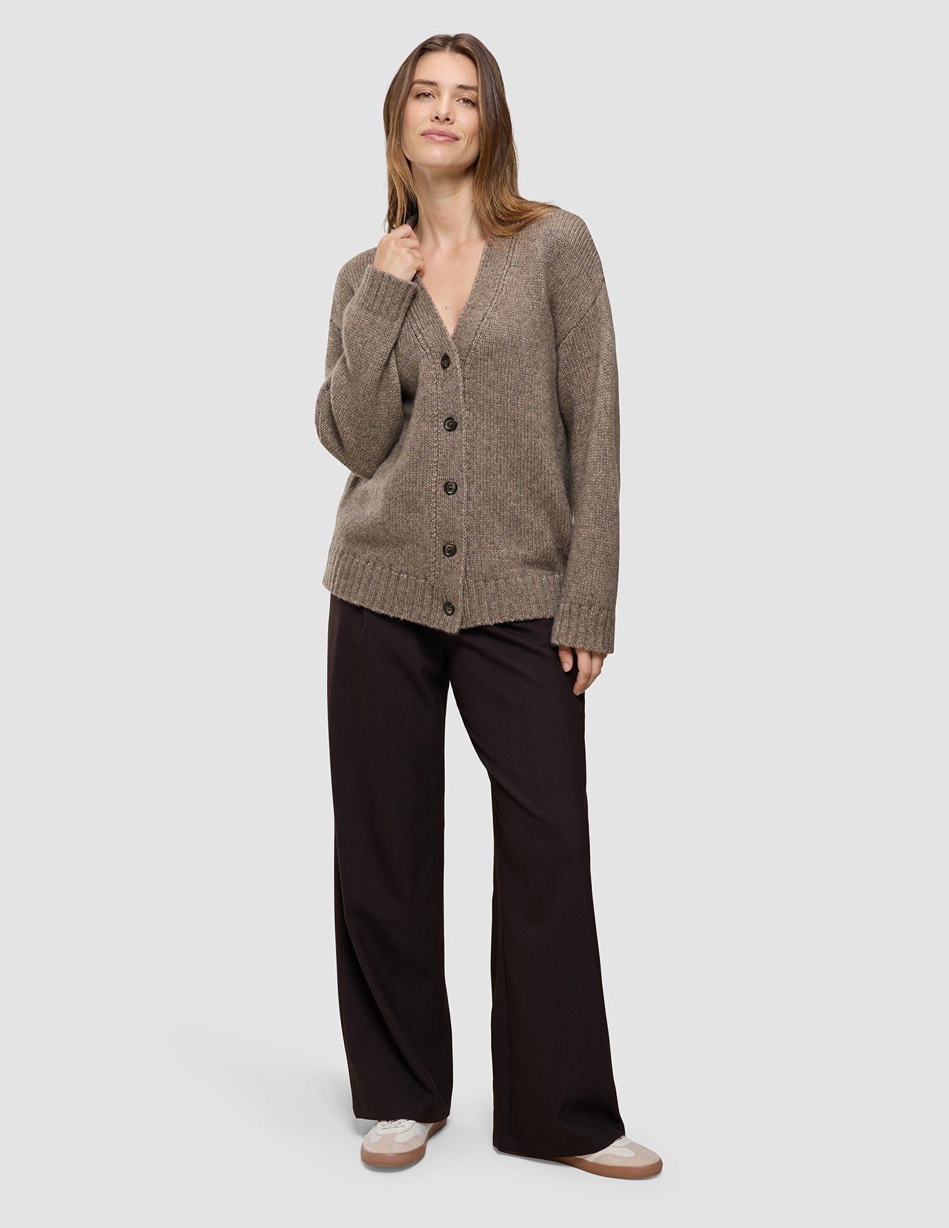 Women's Chunky Soft Wool Knit Cardigan Taupe Melange