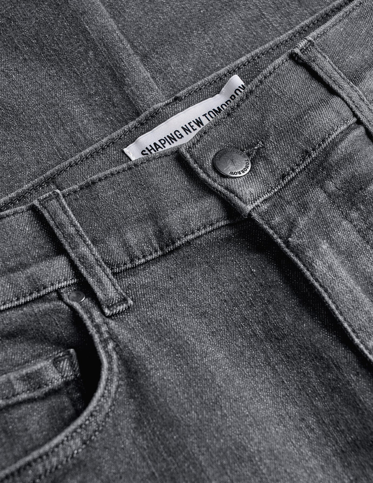 Regular Gray Classic Jeans Regular Dark Grey Wash| SHAPING NEW TOMORROW