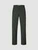 Mørkegrønne Ease Pants Relaxed Fit Northern Pine-bukser med rett ben, knappelukking og 360°-stretch.