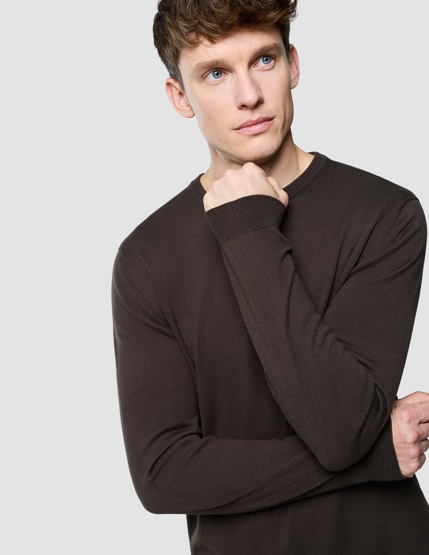Seamless Core Knit Crewneck Dark Brown